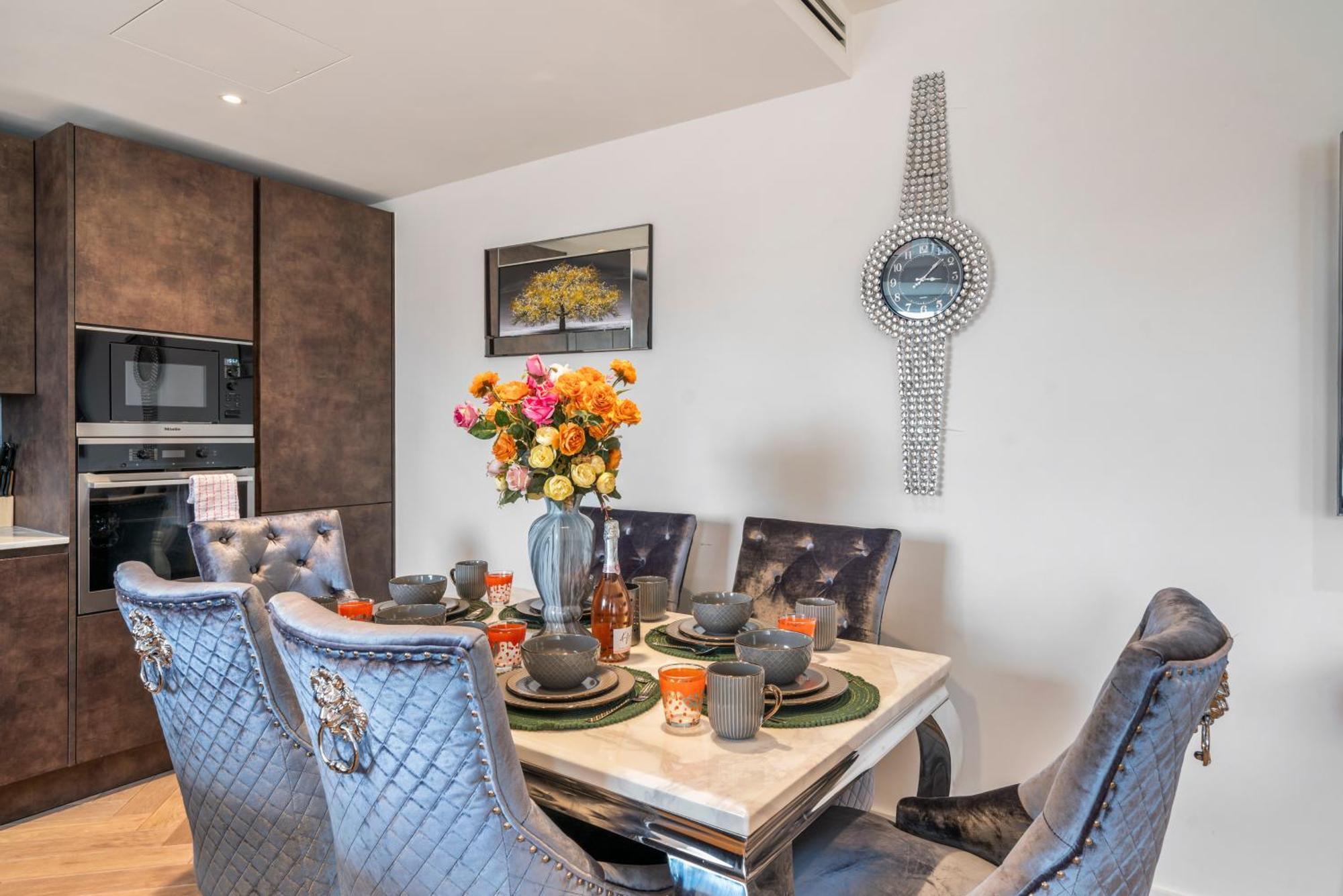 Spectacular 2-Bedroom Penthouse In Marble Arch 75 Londen Buitenkant foto