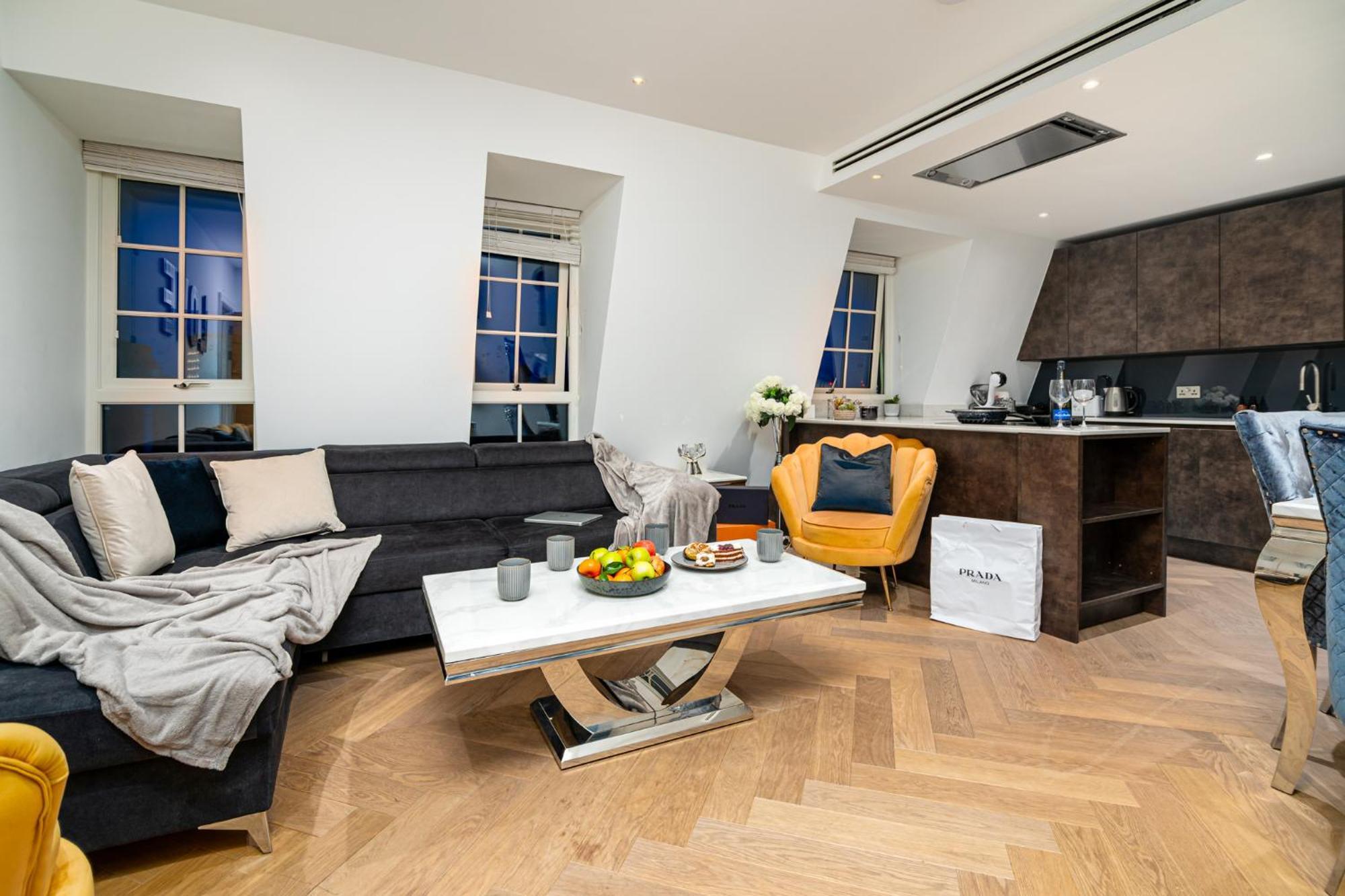 Spectacular 2-Bedroom Penthouse In Marble Arch 75 Londen Buitenkant foto