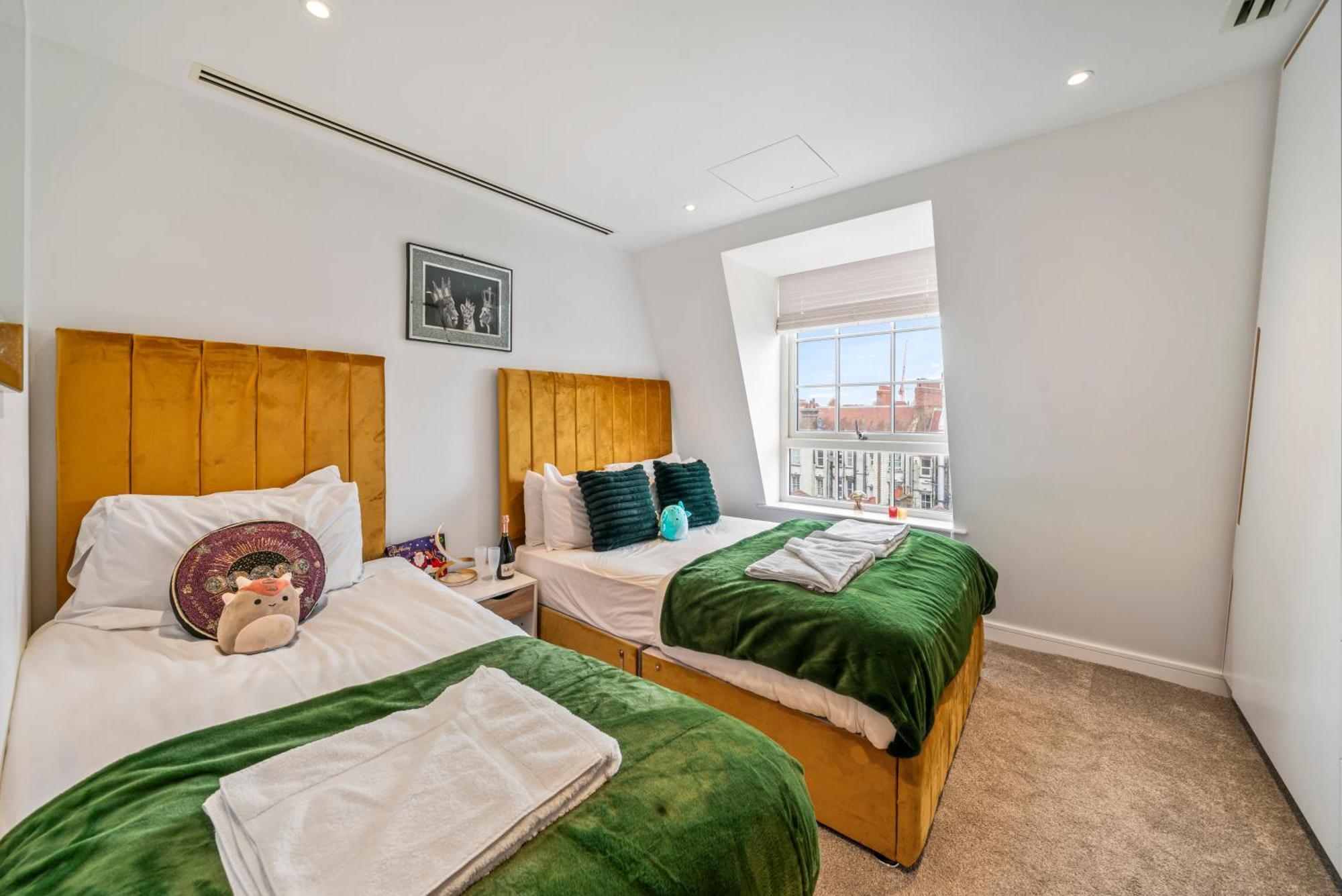 Spectacular 2-Bedroom Penthouse In Marble Arch 75 Londen Buitenkant foto